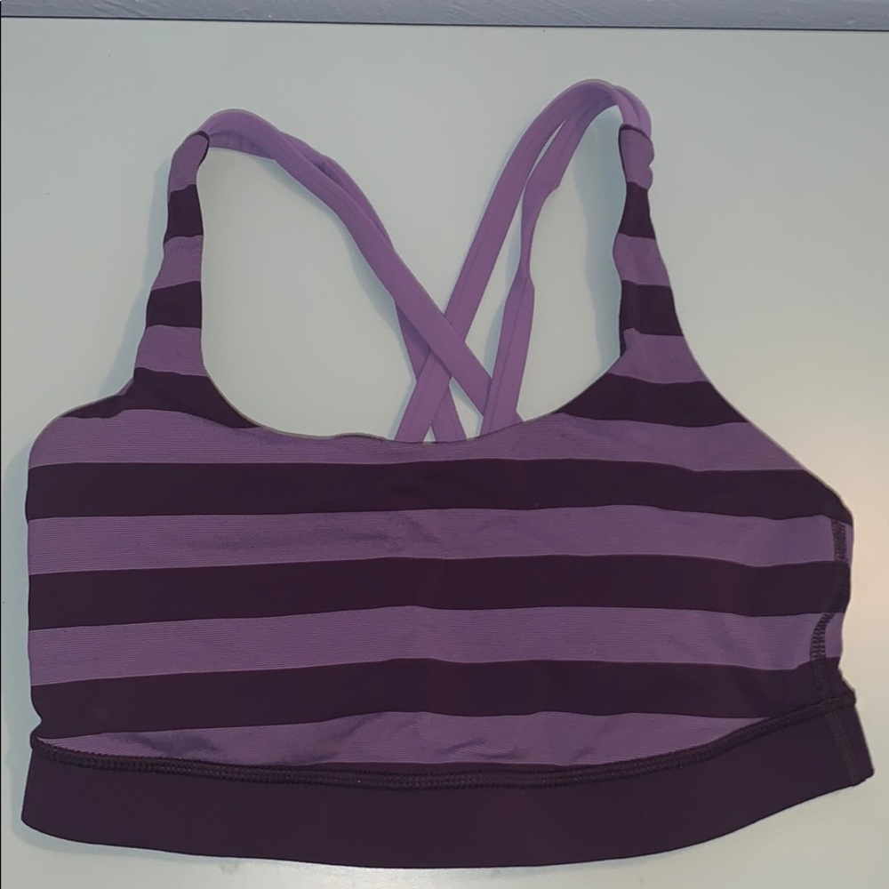 Lululemon sports bra
